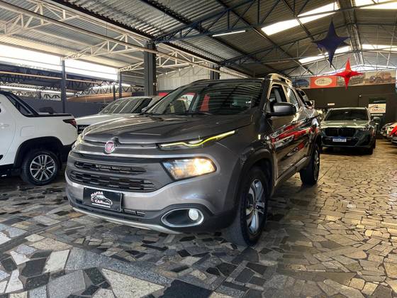 FIAT TORO 2.0 16V TURBO DIESEL FREEDOM 4WD AT9 FIAT TORO 2.0 16V TURBO DIESEL FREEDOM 4WD AT9